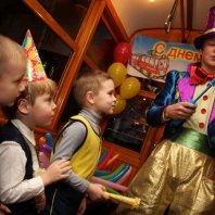 "Центр событий в ТРАМвае", Event-tram.ru, организация детских праздников в трамвае и других необычных помещениях, СПб