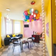 "Дом Гримм", пространство для праздников, детский день рождения в Приморском районе СПб