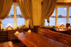 Черная борода на проспекте Обуховской Обороны
