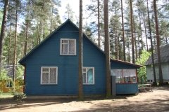 "Фрегат", база отдыха на берегу лесного озера