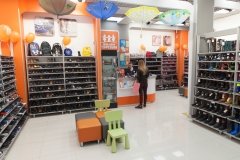 "1000 и одна туфелька" на Якорной