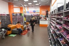 "1000 и одна туфелька" на Пулковском шоссе