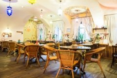 Samadeva, "Самадева", вегетарианское кафе на Казанской