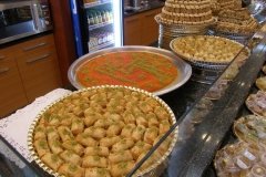 "La Petra", кафе-кондитерская в Стокманне