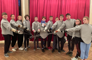 "Плащ и шпага", школа классического фехтования при Санкт-Петербургском Фехтовальном Клубе