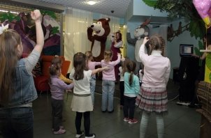 "Домовенок", детское кафе в Озерках в ТК "Авеню", СПб