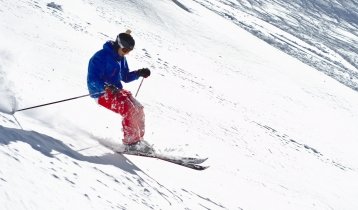 Как начать кататься на горных лыжах? Чемпионат инструкторов в Золотой долине, СПб, обзор читателя
