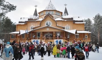 Где живет Дед Мороз? Резиденции Деда Мороза в России