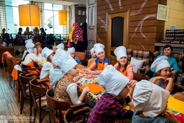 "Хорошее место", семейный ресторан с детской комнатой в Приморском районе, СПб