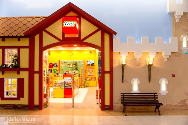 Lego (Лего), фирменный магазин конструкторов в ЦР "Дивный город"