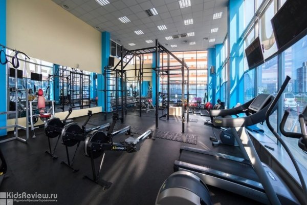 A-Fitness, спортивный клуб на Оптиков с бассейном и детской комнатой, СПб