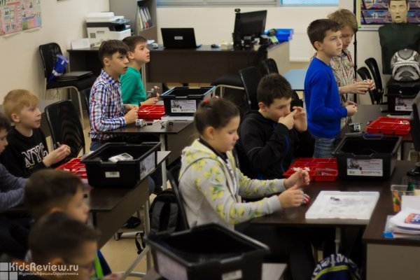 Legotron, клуб робототехники и программирования для детей 5-17 лет на Чернышевской, СПб