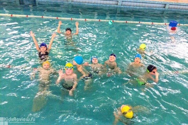 "4 стиля", школа плавания для детей от 4 лет и взрослых на Энгельса, СПб