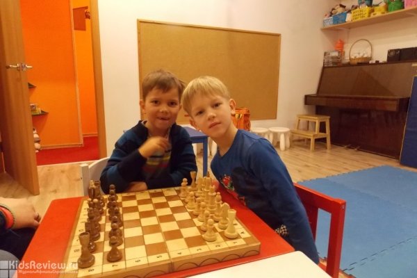 T-chess, "Ти-чесс", школа шахмат для детей от 3 лет на Восстания, СПб