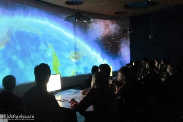 "Нескучная наука", киноклуб для школьников на Загородном проспекте, СПб