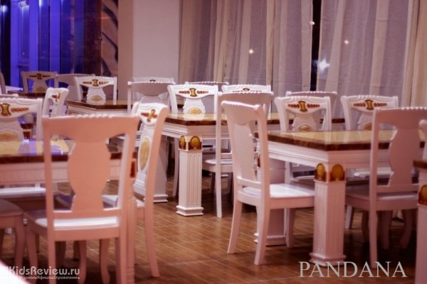 Pandana ("Пандана"), ресторан с детским меню и детской комнатой в ТРК "Питерлэнд", СПб