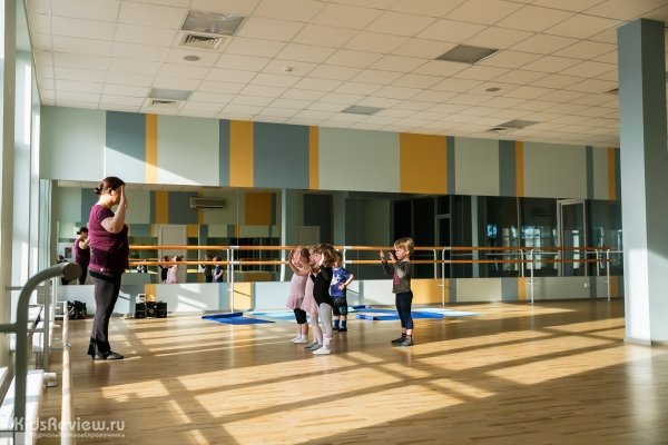 "Разлив", спортивный комплекс, теннисные корты, танцы в Сестрорецке