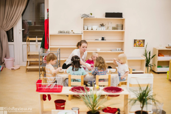 "Многогранник Kids", частный детский сад Монтессори для детей от 3 месяцев до 6 лет на Пискаревке, СПб