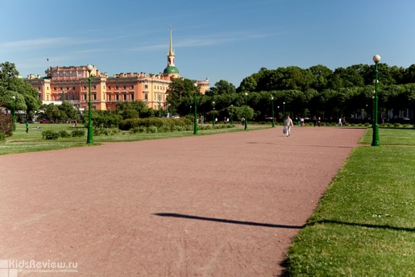 Марсово поле в Санкт-Петербурге