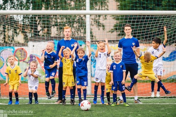 "Юниор", футбольная школа для детей от 3 до 13 лет в Московском районе, СПб