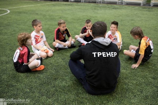 "Ракета", школа футбола для детей 3-12 лет в Выборгском районе, СПб