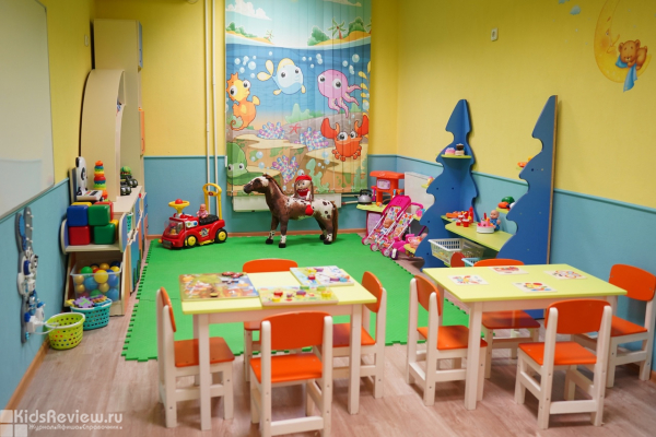 "Умные жирафики", частный детский сад полного и неполного дня, развивающий клуб в Пушкине, СПб