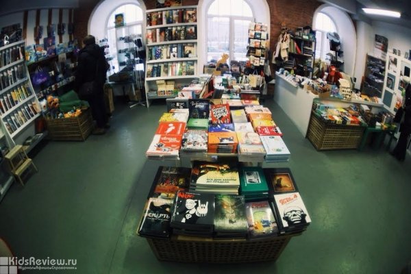 "Двадцать восьмой" (28oi), магазин книг и комиксов, канцелярии на Обводном в Петербурге