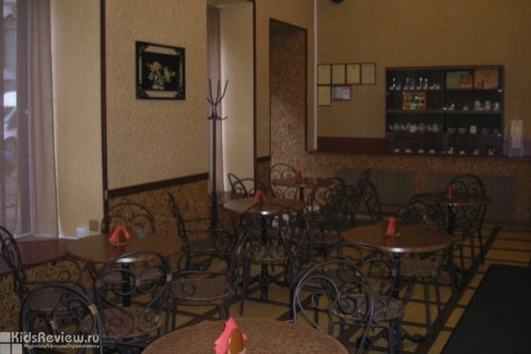 "Вкусные штучки", кафе-кондитерская на Петроградской, СПб