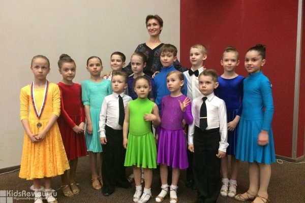 "Монплезир", танцевальный клуб, спортивные бальные танцы для детей от 4 до 12 лет в Приморском районе СПб