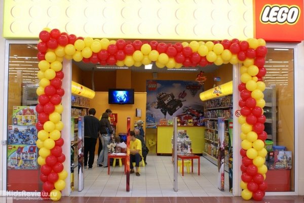 Lego, (Лего), фирменный магазин в ТК Мега-Парнас