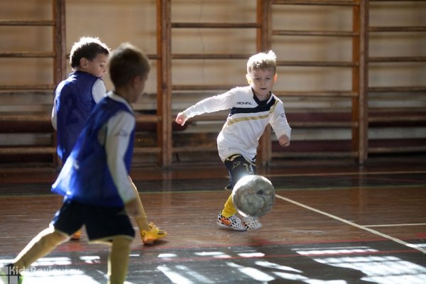 Dream Team, "Дрим Тим", футбольная школа для детей в СПб, Ладожская