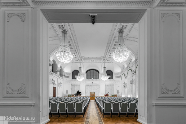 Белый зал Политехнического университета, СПб