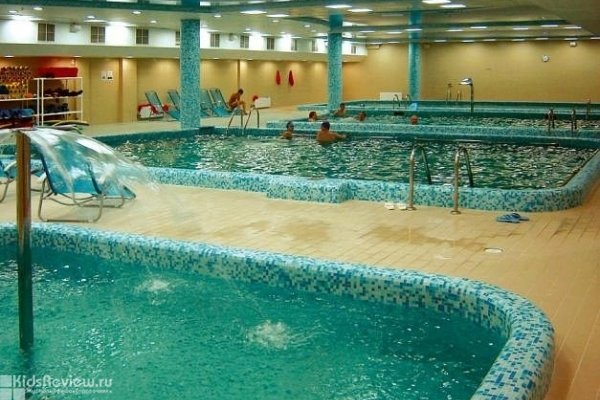 Fitness House (Фитнес Хаус) на Пулковском, фитнес-клуб с бассейном в СПб