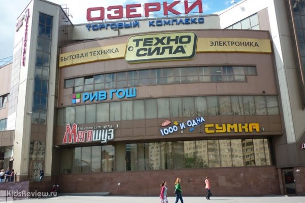 "Озерки", торговый комплекс в Выборгском районе, СПб