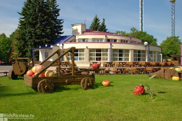 Эстрада, кафе на территории "Диво Острова"