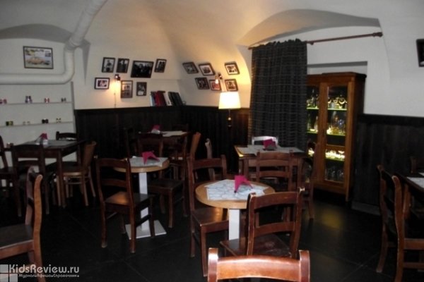 "Хельсинкибар", бар-ресторан на Васильевском острове, СПб, закрыт