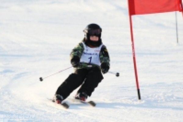 Ski team 47 (Ски Тим 47), спортивный клуб, горные лыжи для детей в СПб