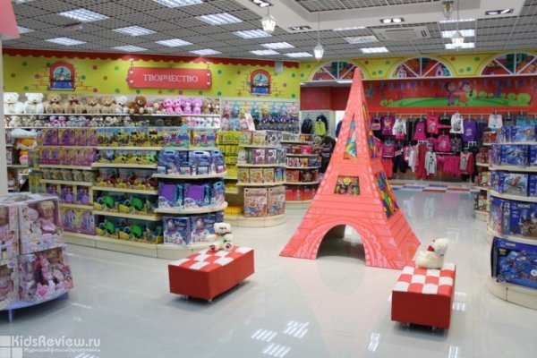 "Дети", универсальный магазин детских товаров на Планерной улице, СПб (закрыт)