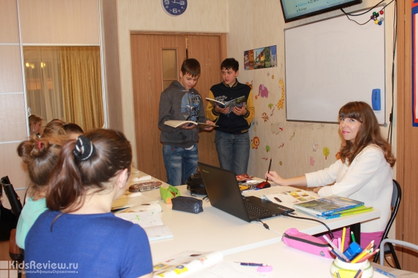 Onglobe.ru - English Universe School (Инглиш Юниверс Скул), центр иностранных языков, английский для детей от 5 лет и взрослых в Шушарах, СПб