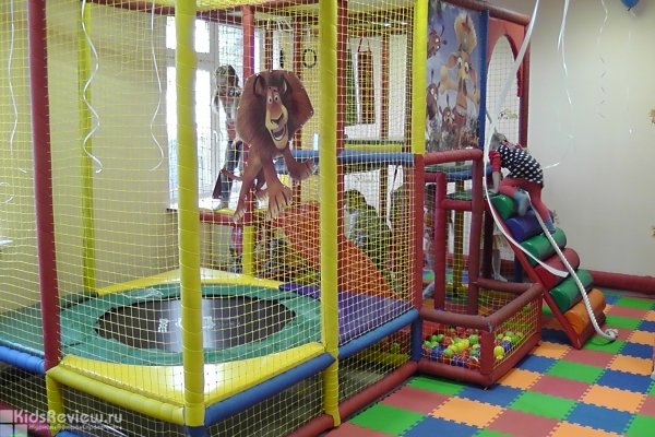 "Алинка", игровая комната для детей от 2 до 9 лет в Калининском районе, СПб (закрыта)
