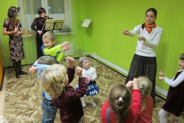 "Добрый день", детский клуб на Солидарности в СПб