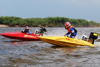 Детские соревнования по водно-моторному спорту в Петербурге