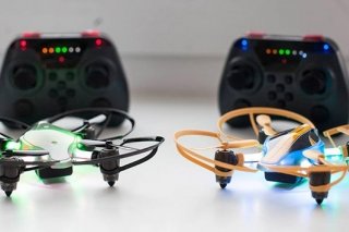 Дрон-квадрокоптер Byrobot Drone Fighter - интеллектуальная летающая игрушка для детей от 7 лет, обзор